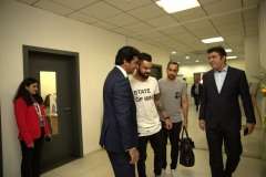 Virat-Kohli-India-Cricket-Captain-Nitesh-Shetty-Founder-Managing-Director-Nitesh-Esta